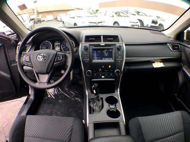 2017 Toyota Camry LE 4Dr Sedan